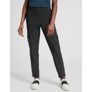 Athleta Chelsea Cargo Lined Pant Balck Size 4